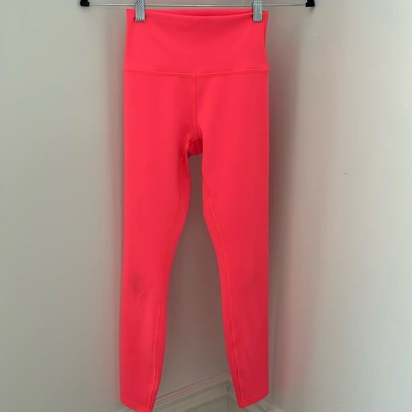 Alo High-Waist Airlift Legging - Picture 6 of 7